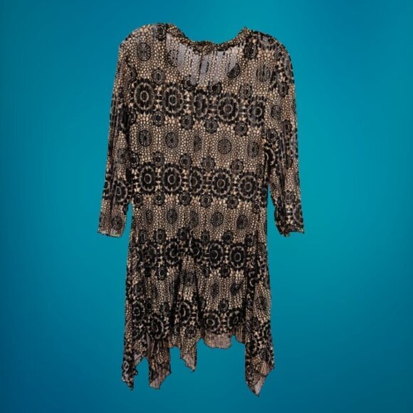 NWOT Dalin Black/Tan Flowered Lacey Asymmetrical Tunic - XL - Picture 2 of 9